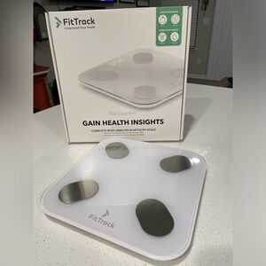FitTrack Smart Scale
